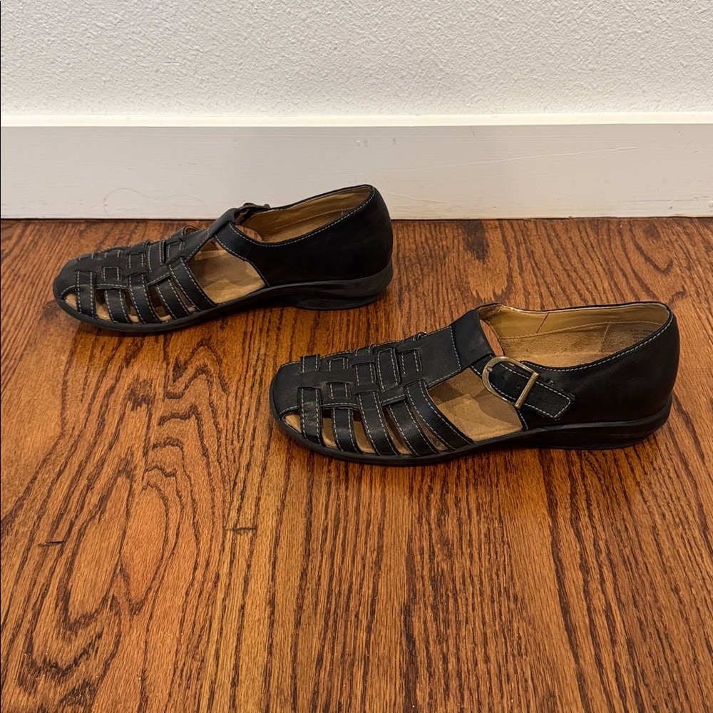 Array Black Woven Leather Fisherman Sandals, 8.5N - Picture 5 of 12
